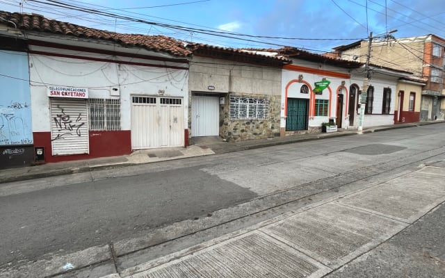 Casa estilo colonial en zona céntrica de Cali habitación