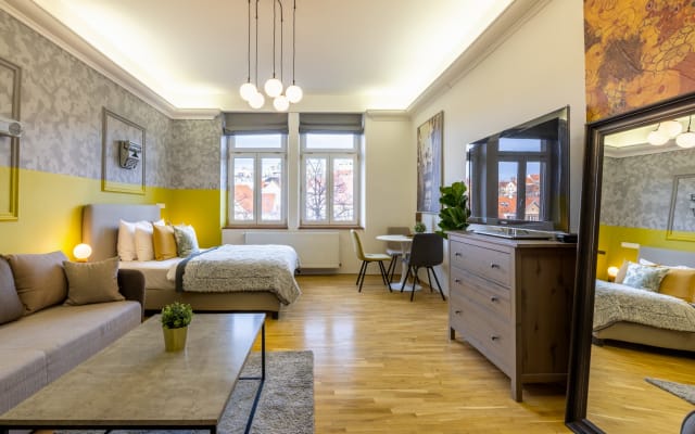 Gemütliches Schlafzimmer in Gehweite zum Schwulenviertel