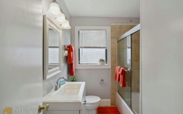Cozy nook in Atlanta’s LGBTQ district - Picture 6