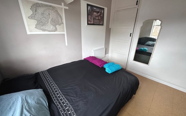 Chambre individuelle dans l'appartement Hoxton