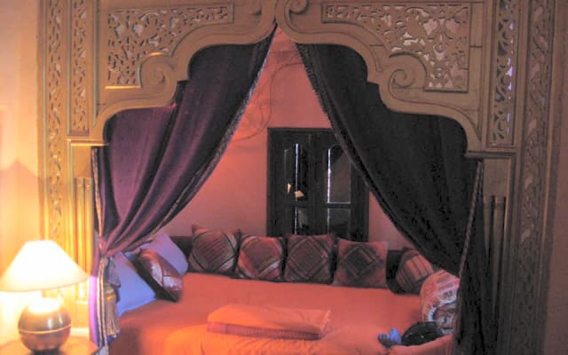 Riad Dar El Caid. Palais XIII siecle. Chambre Duplex