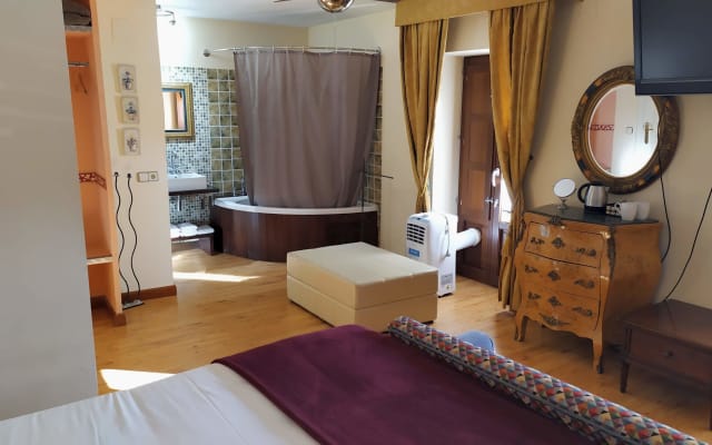 Hotel Boutique en la Villa Ducal de Piedrahíta - Hab. ALBA