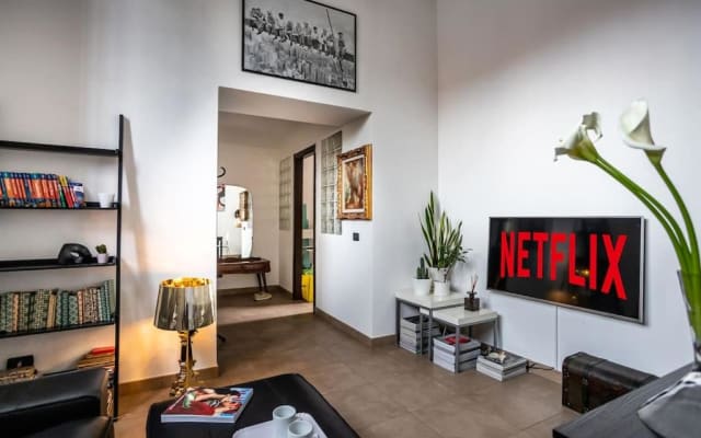 Design Loft Navigli-Romolo Aparcamiento, NETFLIX y WiFi GRATIS