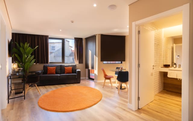 Conde13 Comfort 55sqm 5min Avenida Liberdade and Saldanha