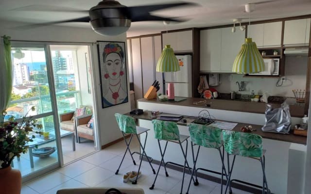 Appartamento con 2 camere da letto, cucina, garage, vista sull'oceano...