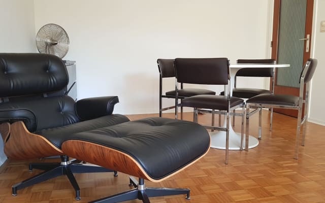 Alexander's listing on misterb&b - Living room