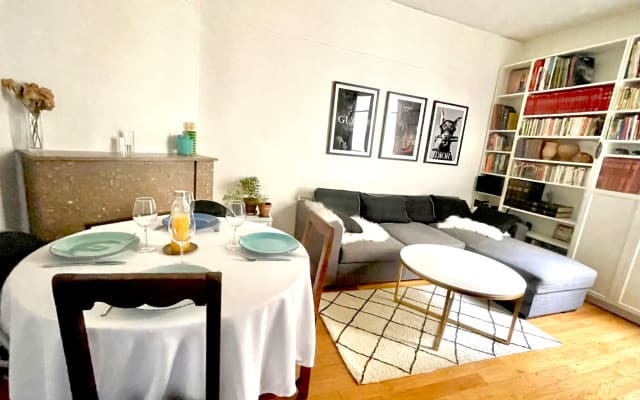 Lovely flat in Paris