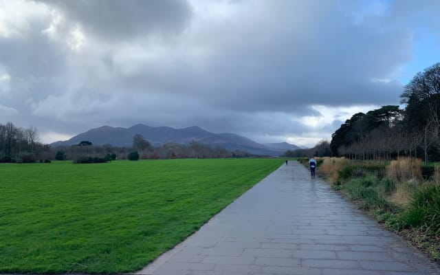 Casa situada na estrada de muckross, perto do centro da cidade