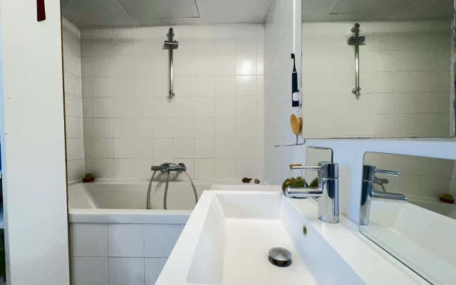 Studio in center of Paris (Le Marais)