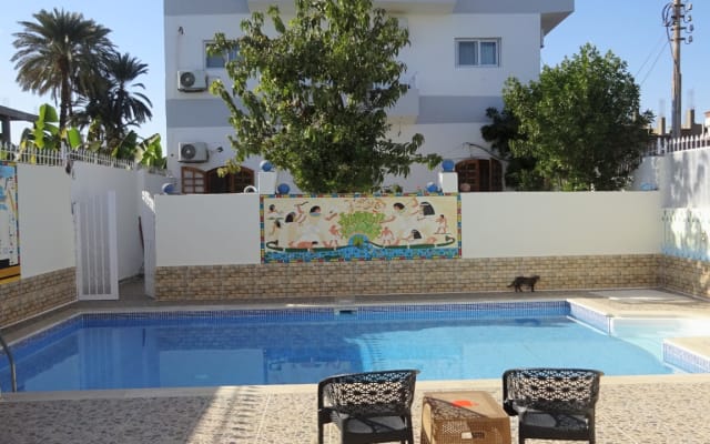 Villa Luxor Dream - Apartamento T2 tranquilo com utilização da piscina