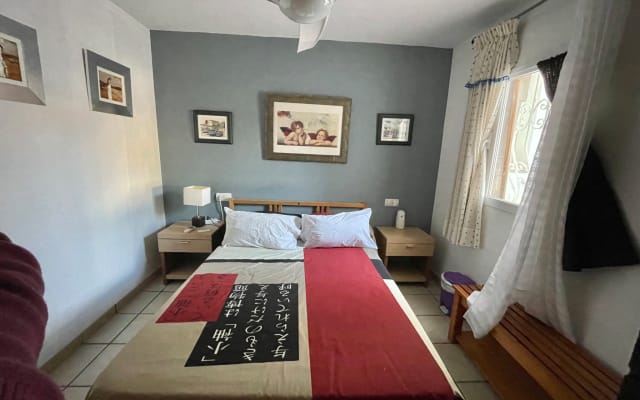 Chambre double, villa naturiste