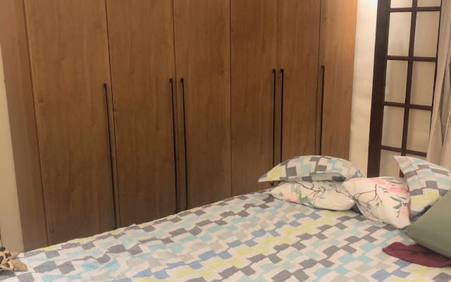 Casa aconchegante, onde vc vai se sentir paz. Centro
