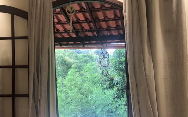 Casa aconchegante, onde vc vai se sentir paz. Centro