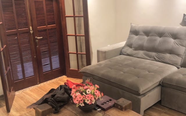 Casa aconchegante, onde vc vai se sentir paz. Centro