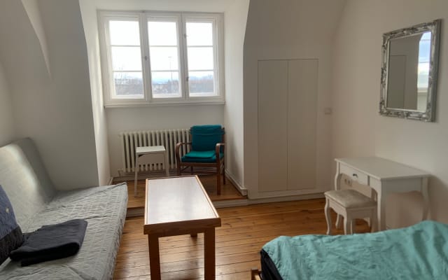 Chambre ensoleillée pour FLINTA/couples à Berlin Schöneberg/Friedenau