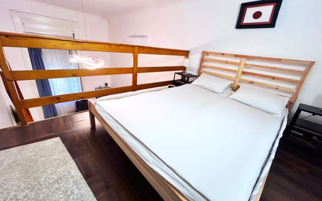 Vibrant “pink” apartman in heart of Budapest
 - Picture 10