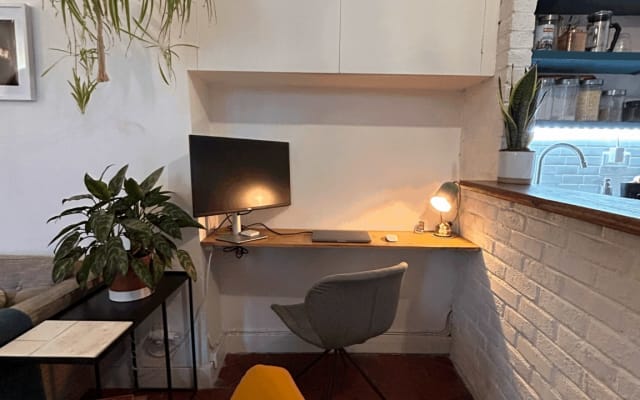 Charming duplex in the heart of Paris
