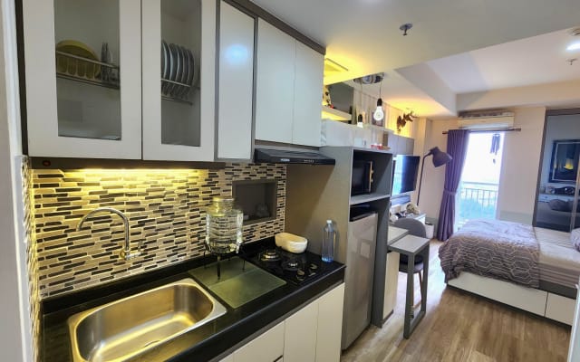Studio Apartment at Kedoya, West Jakarta