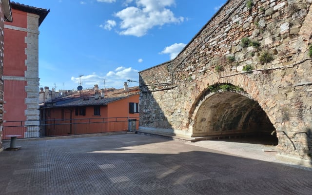 raffiniertes Refugium in Perugia, im historischen Herzen. Exklusive...