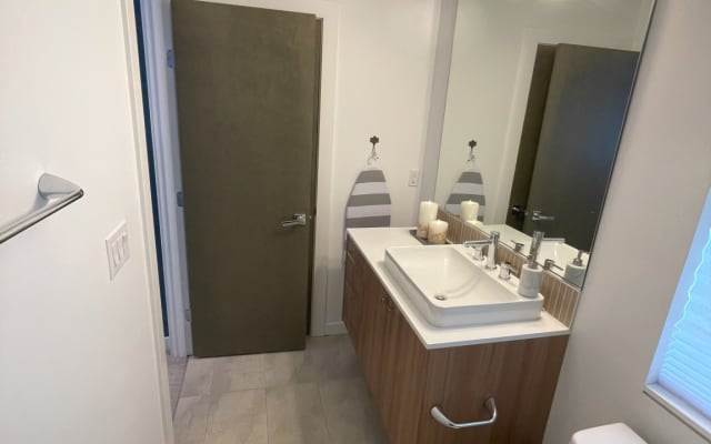 Private Studio / Great Location for your Seattle Adventures