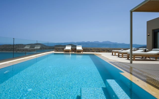 Villa Bright, jusqu'à 6 personnes, vue panoramique sur la mer, piscine,