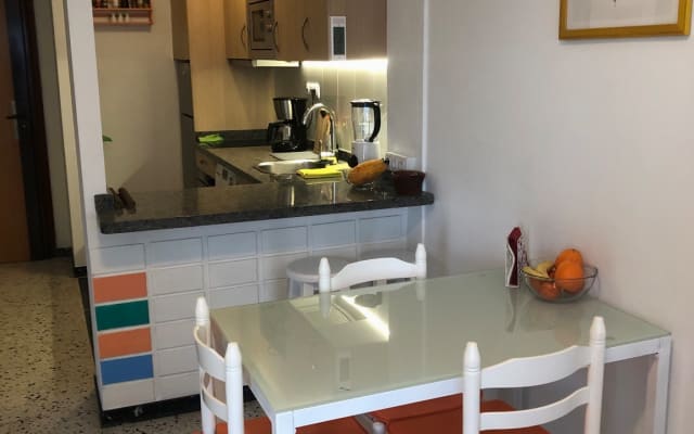 Private room in Playa del Ingles in calm and secure complex.