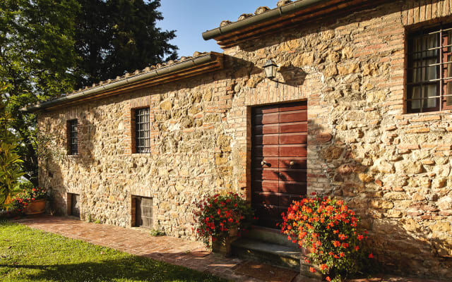 CASTAGNOLO apartment in the beautiful Tuscan countryside