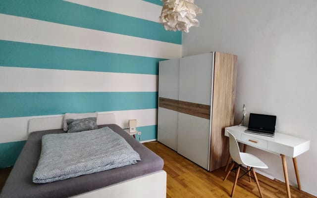 Acogedor estudio cerca de metro 2 y 4