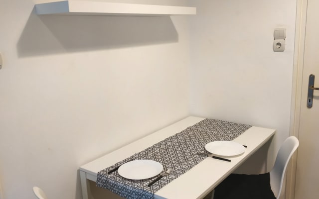 Acogedor estudio cerca de metro 2 y 4