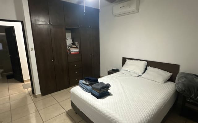 Beautiful private room into a nice 2 bed 2 baths condo