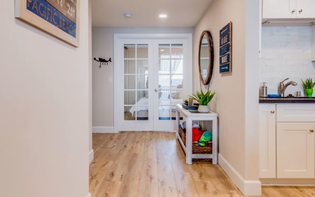 Beautifully remodeled 10th floor oceanfront condo