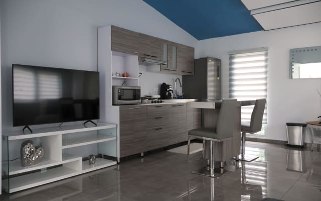 Moderno y acogedor apartamento al sur del área metropolitana.