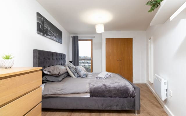 Exquisite apartment in city center, with free parking