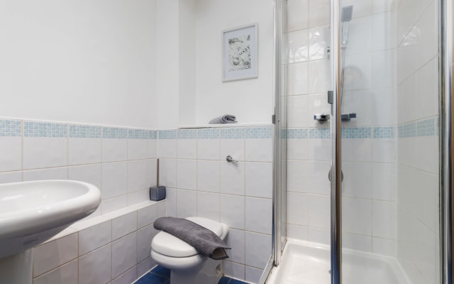 Exquisite apartment in city center, with free parking