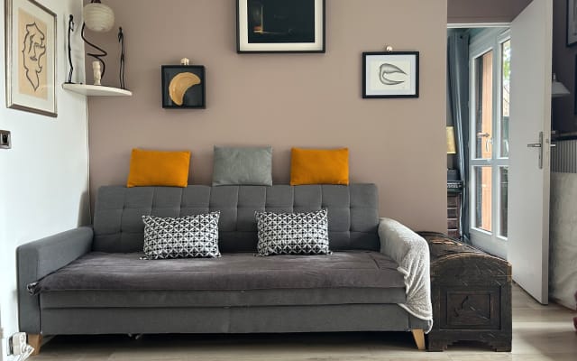 Bel appartement avec terrasse et jardin