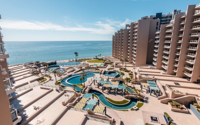Frente al Mar - Piscina Infinita - Camas King Size