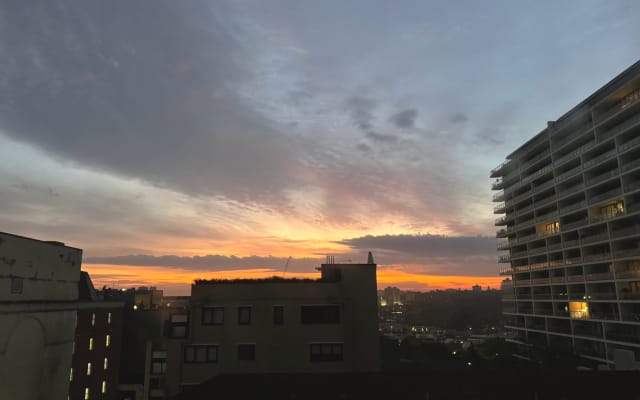 Sunil's listing on misterb&b - Warm glows of sunrise and sunset views from the apartment