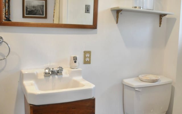 Petite chambre double dans notre maison d'hôtes
