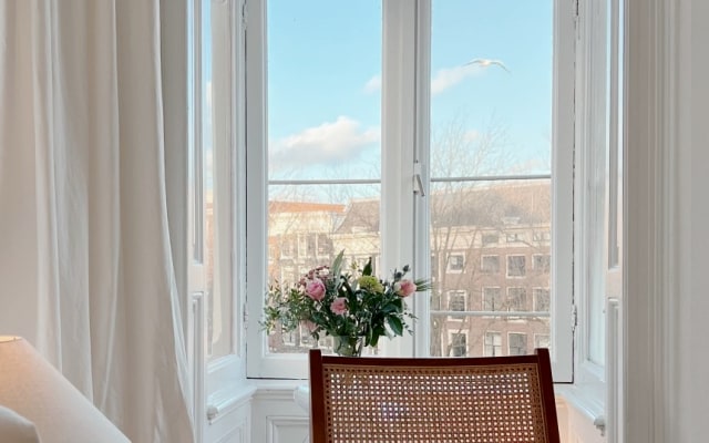 Beautiful Apartment with best views, in the middle of Amsterdam