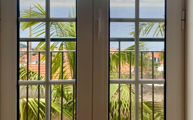 Gästezimmer in wunderschöner Umgebung mit Blick aufs Meer zu vermieten