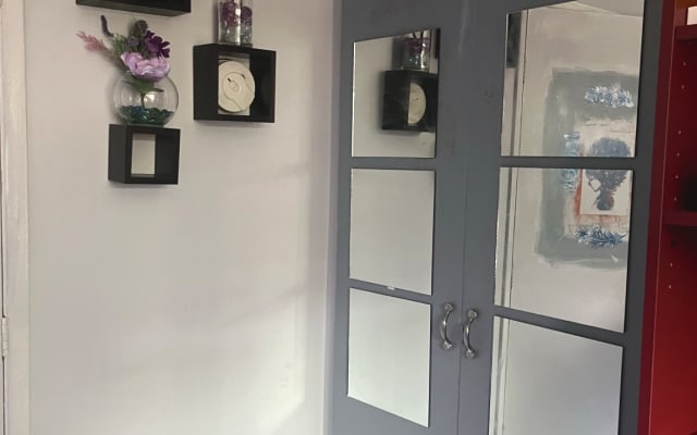 Fun private room stay with no judgments.