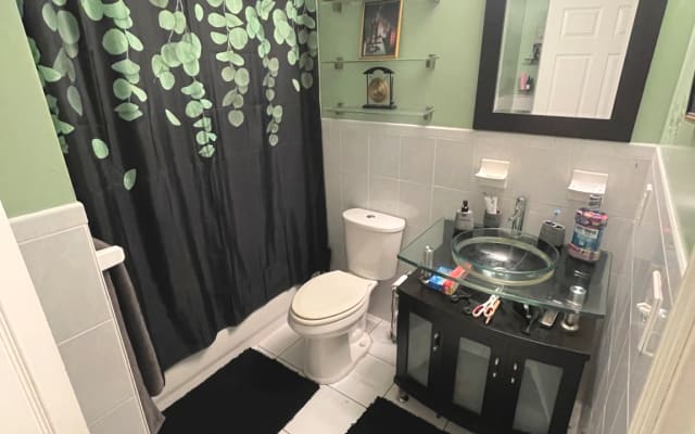 Grown and Sexy Apartment near Everything - Large