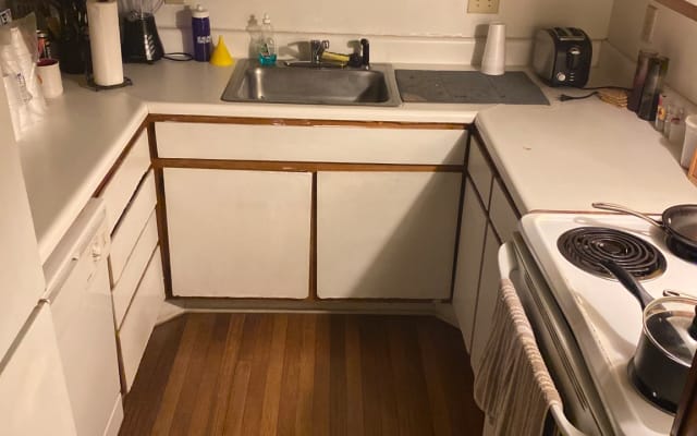 Beautiful shared two bedroom apt, in the Queen City.