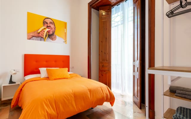  Chambre double orange dans le centre de Séville - Photo 6