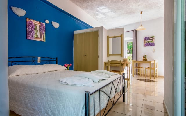 Stavros Villas and apartments
