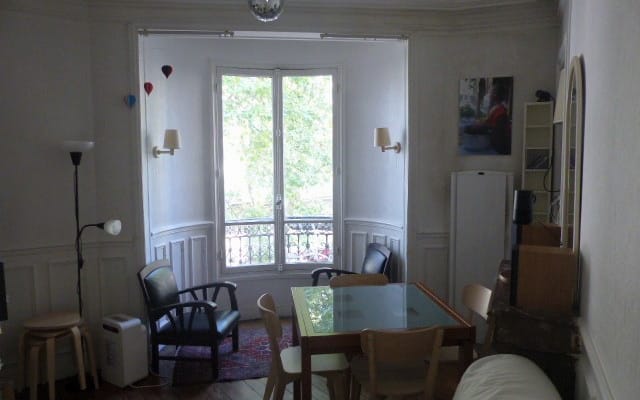 Large room near Buttes Chaumont