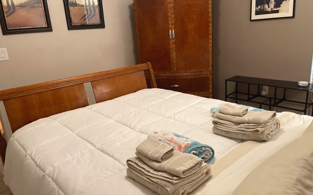 Private room with queen bed, bath, pool/spa, WiFi, kitchen, laundry.