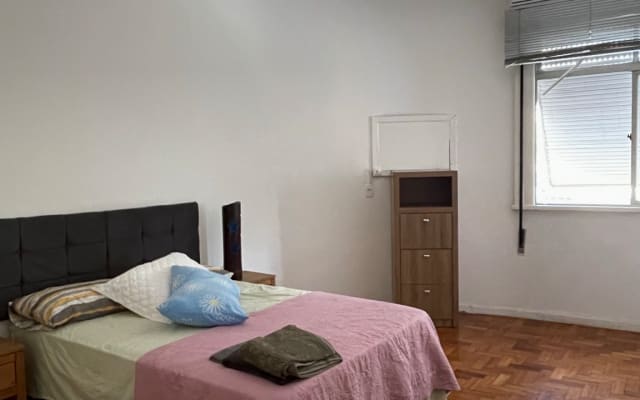 Schönes Zimmer am berühmten Strand von Ipanema