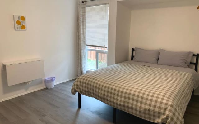 R1- Doppelzimmer mit eigenem Bad- Central Bellevue