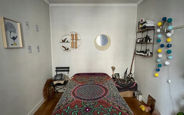 Small wellness apartment in the heart of Levallois